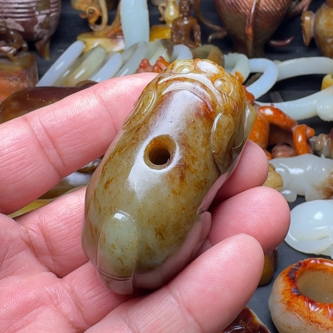 和田玉挂件未镶嵌