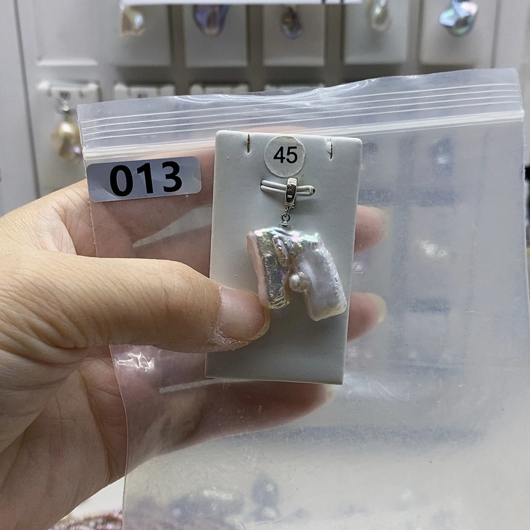 颈饰合金淡水珍珠