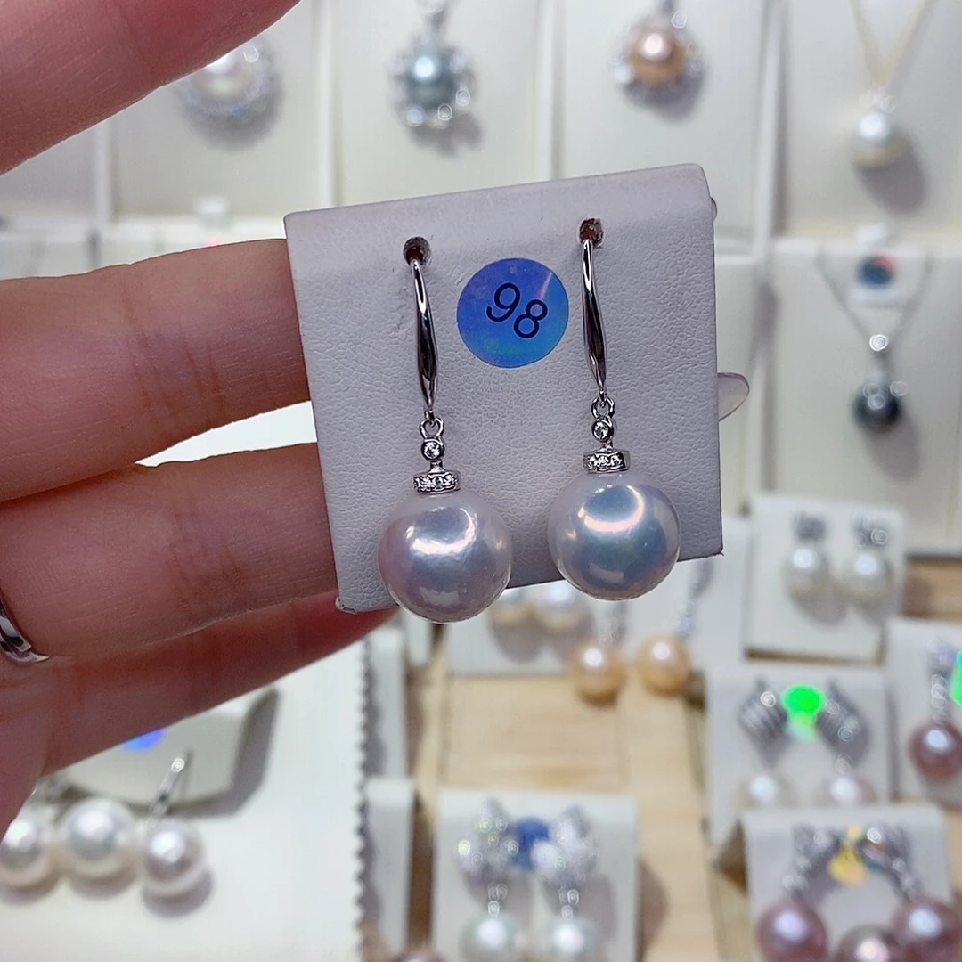 似***初银S925镶嵌淡水珍珠耳饰