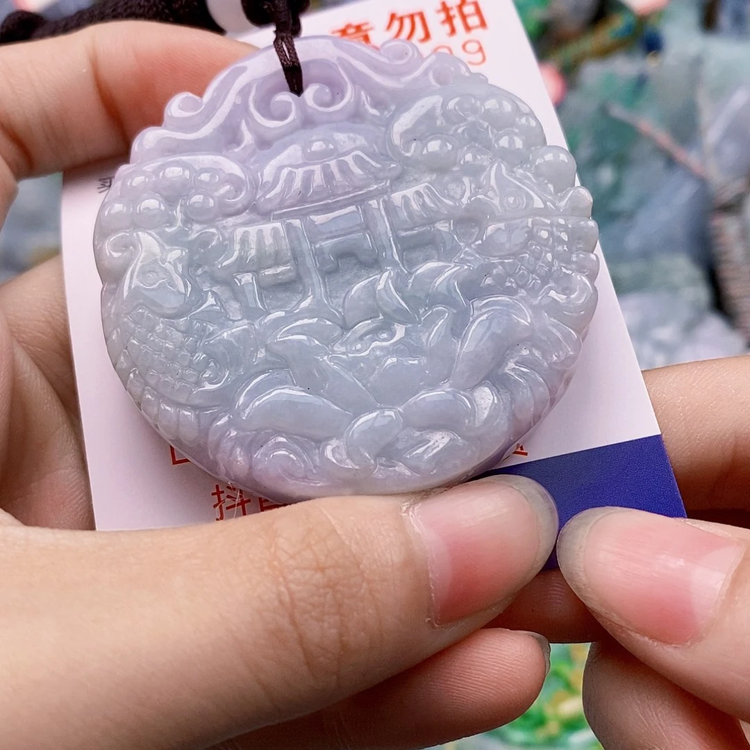吊坠(不含链)未镶嵌翡翠