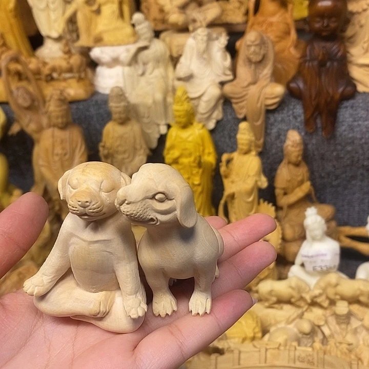 黄杨木黄杨木瑕疵狗