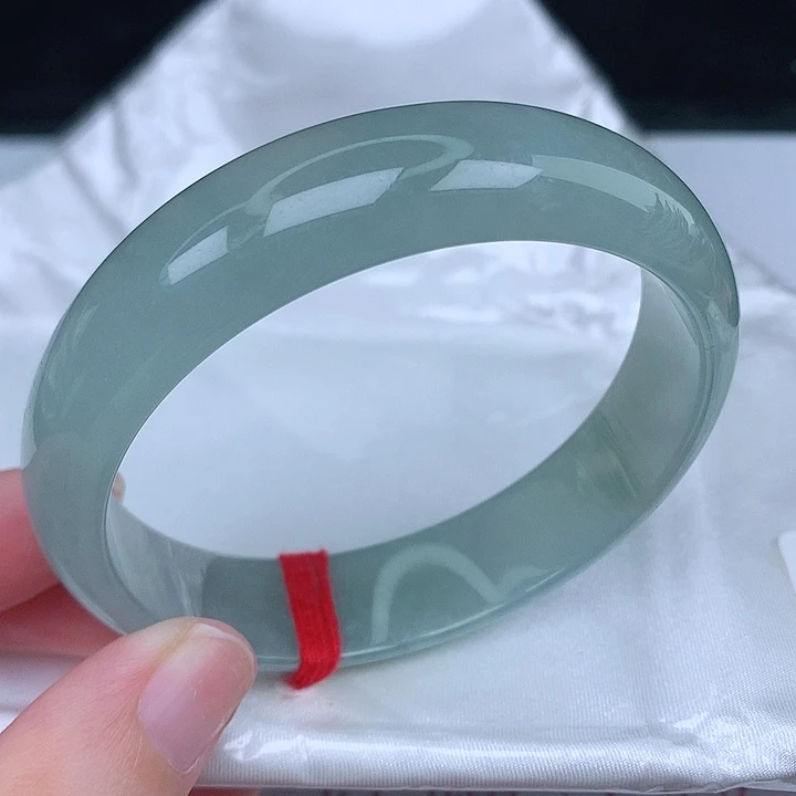 未镶嵌手镯翡翠天然