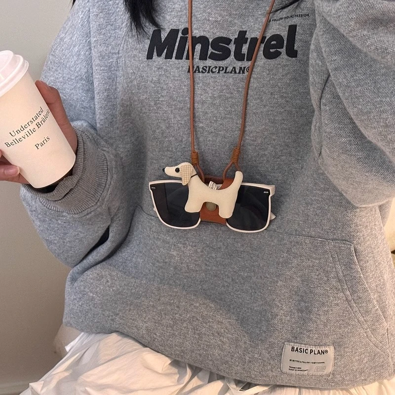 铜皮质项链 可爱小狗墨镜挂绳项链女便携挂脖眼镜夹锁骨链配饰