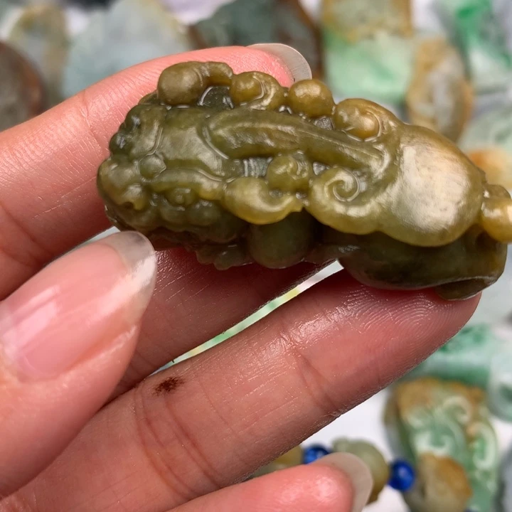 未镶嵌定制翡翠翡翠