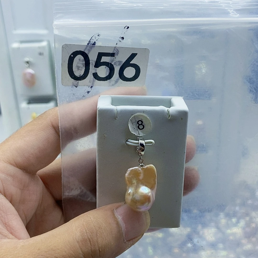 淡水珍珠合金颈饰