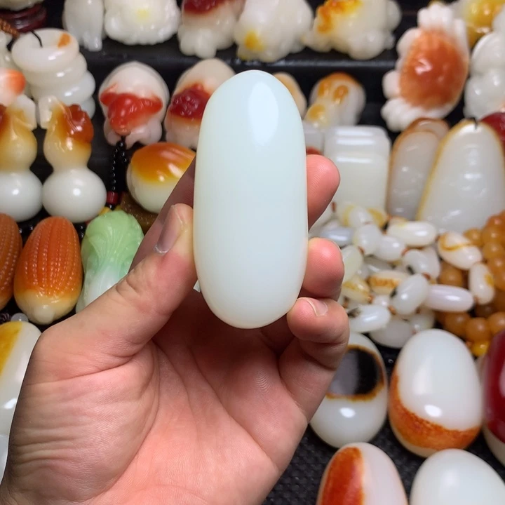 新疆戈壁石五彩石