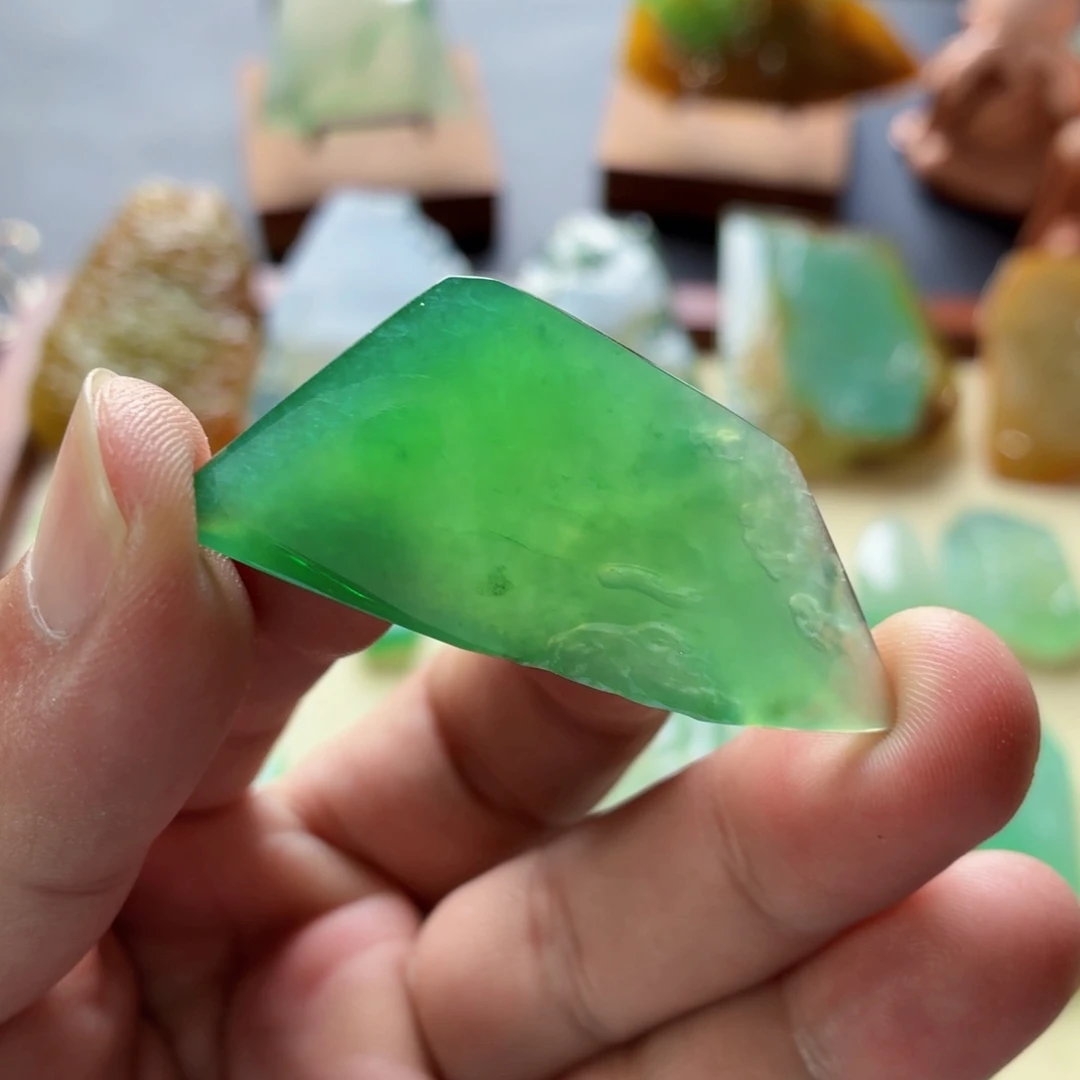 定制翡翠未镶嵌翡翠首饰