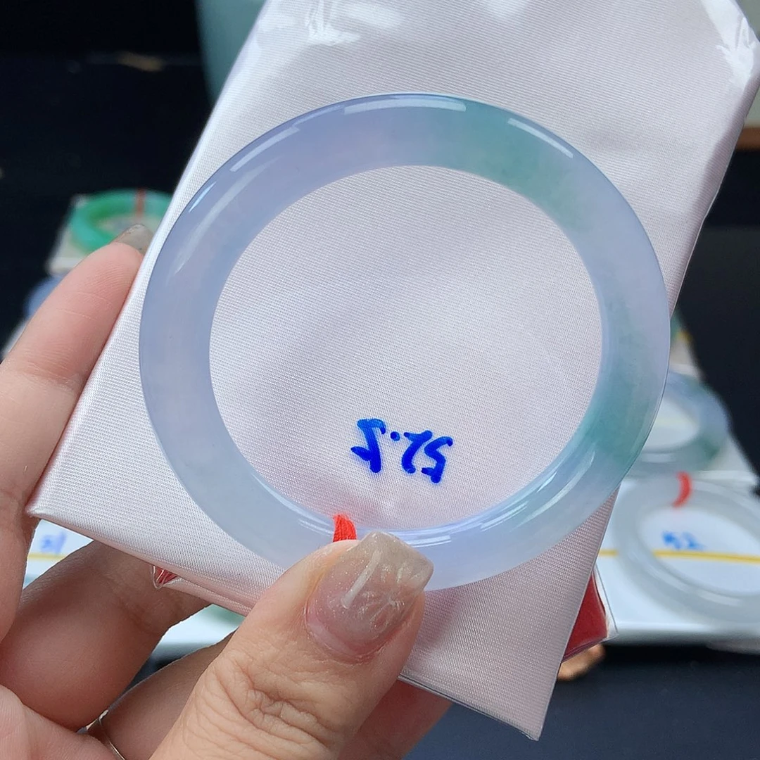 未镶嵌手镯翡翠125号