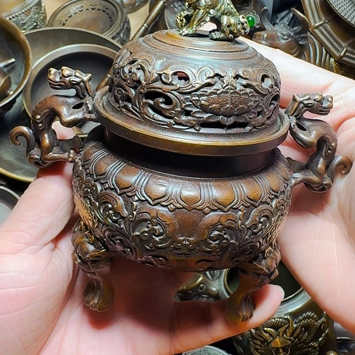 铜器摆件收收藏藏