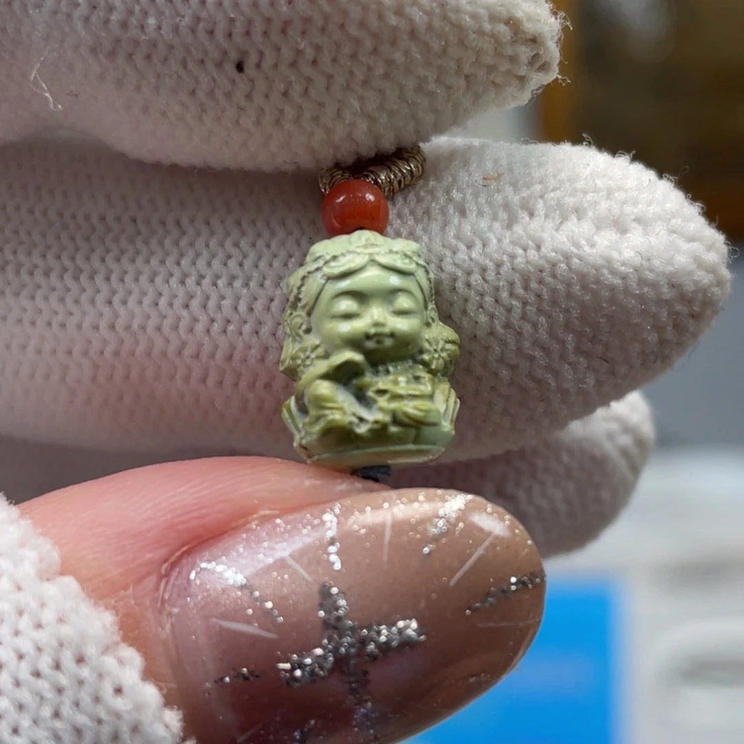 绿松石未镶嵌挂件