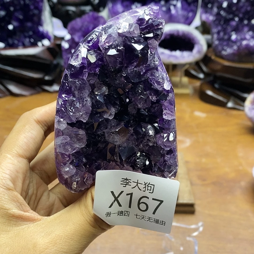 未镶嵌大型摆件（非配饰）水晶