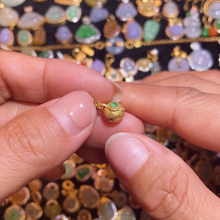 翡翠银S925镶嵌颈饰