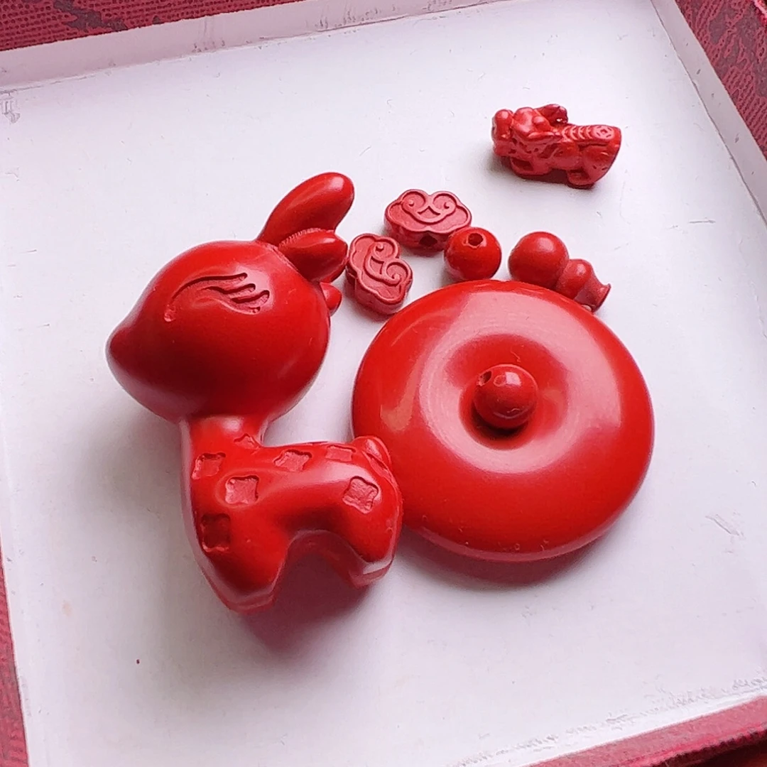 天然辰砂做钥匙扣两个