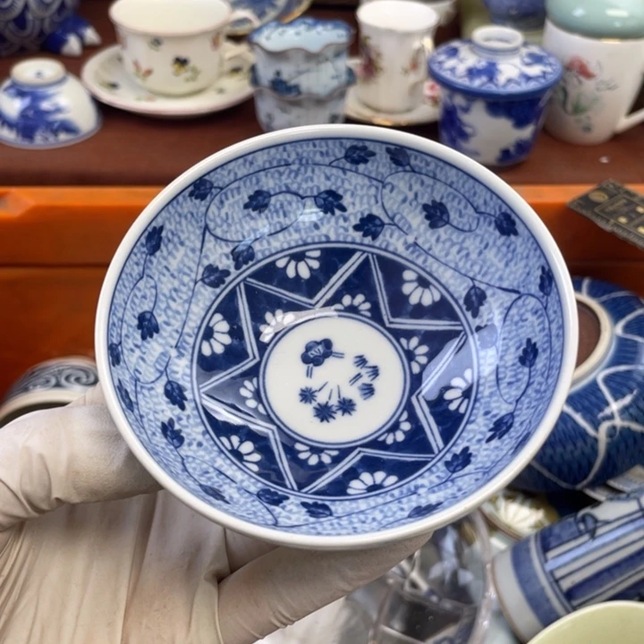 他家瓷器真美…开播了