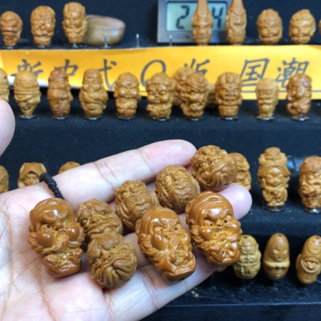 【闪购商品】橄榄核手串/手链罗五鬼运财捉鬼吃鬼傲娇钟馗