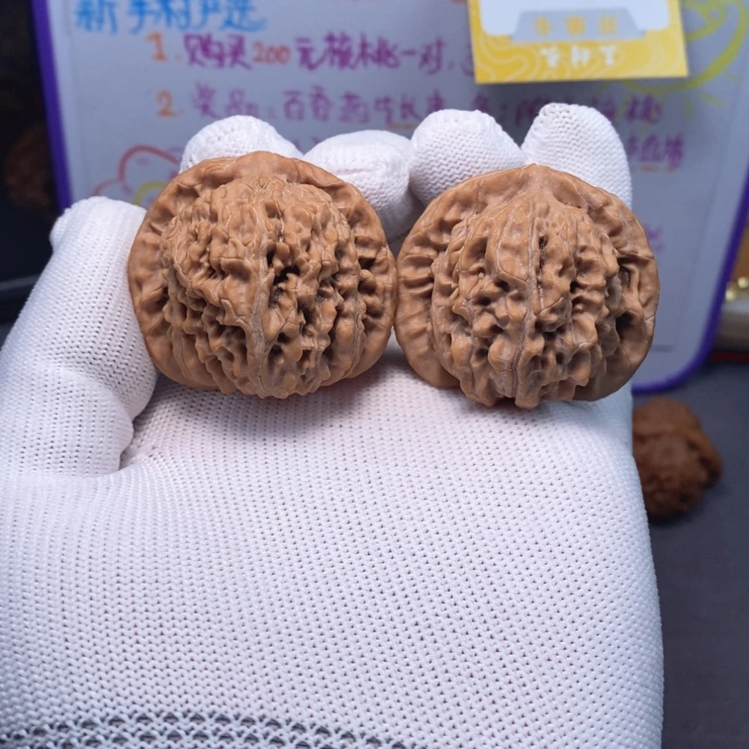 文玩核桃把件全品无修42尺头水儿挂月峰四座楼