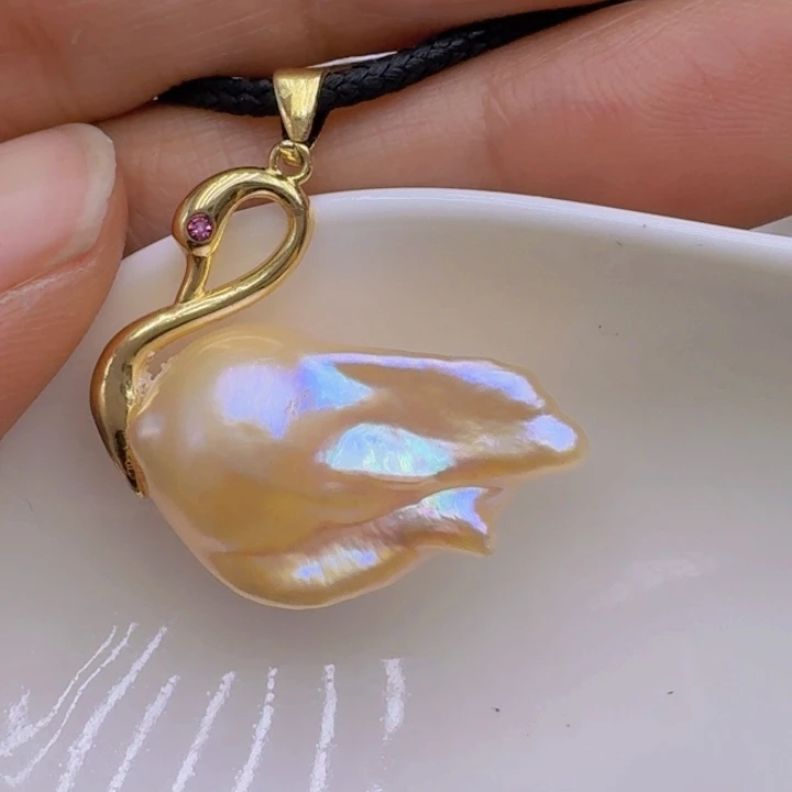 颈饰未镶嵌淡水珍珠