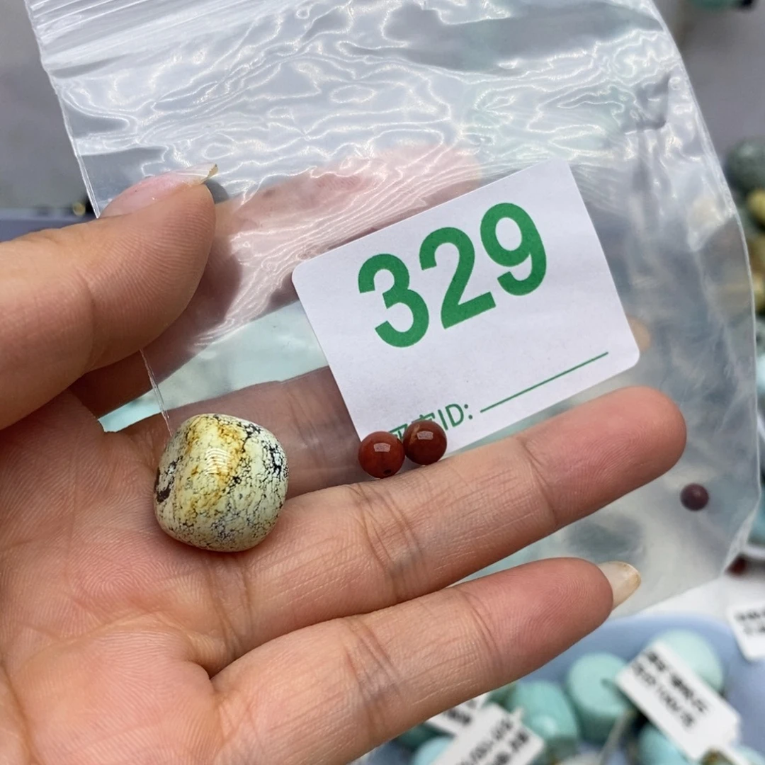 未镶嵌南红玛瑙珠宝奇石