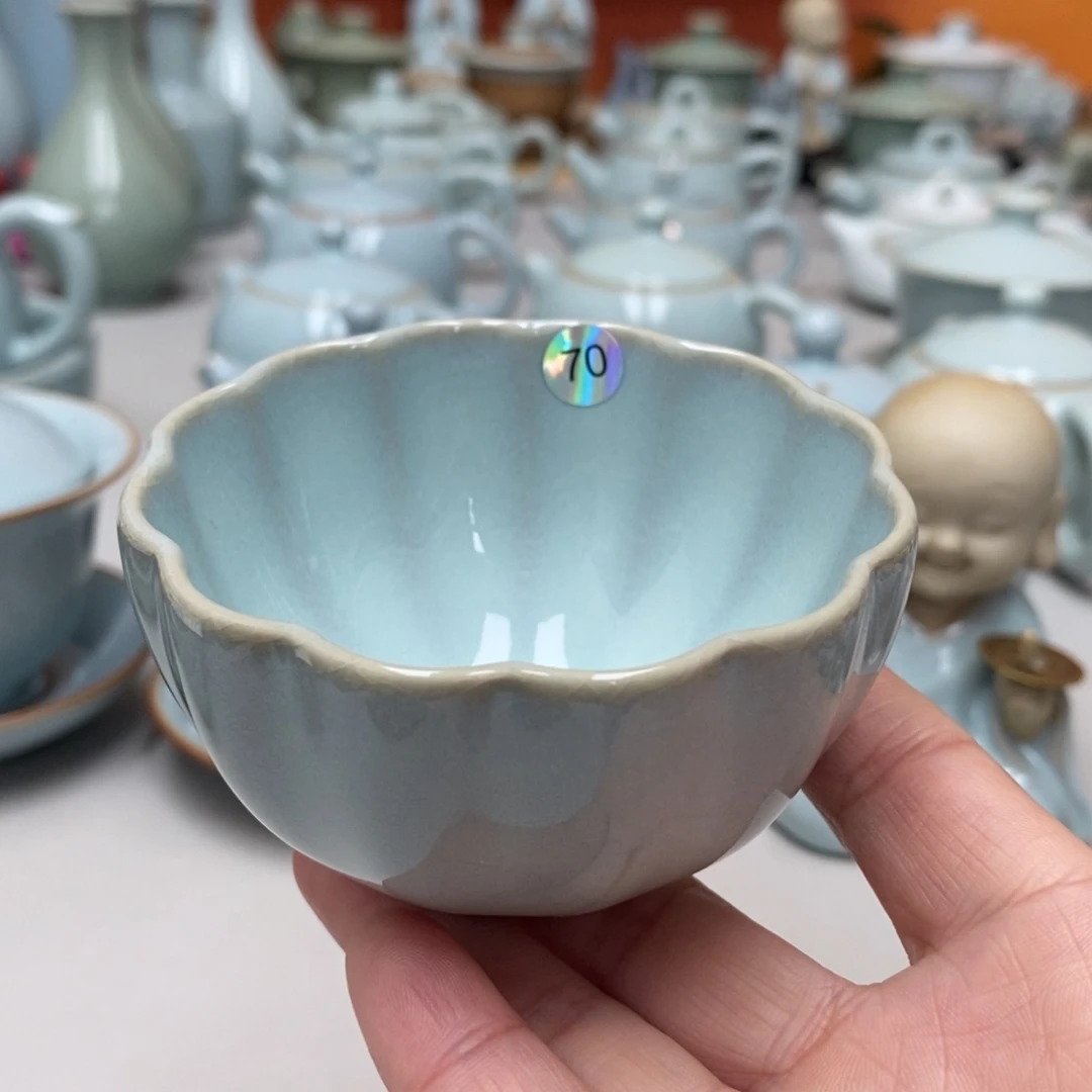 赵琳菊瓣杯瑕70无礼盒