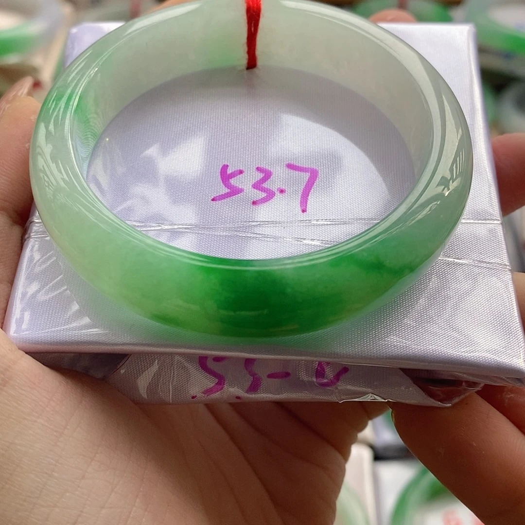 翡翠未镶嵌手镯15号