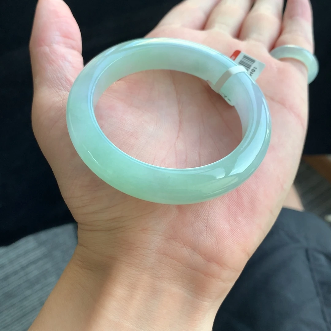 翡翠未镶嵌手镯28号56