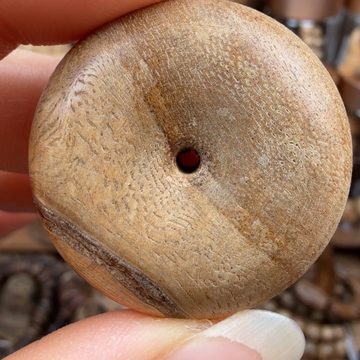 沉香碎屑沉香柬埔寨平安扣5克