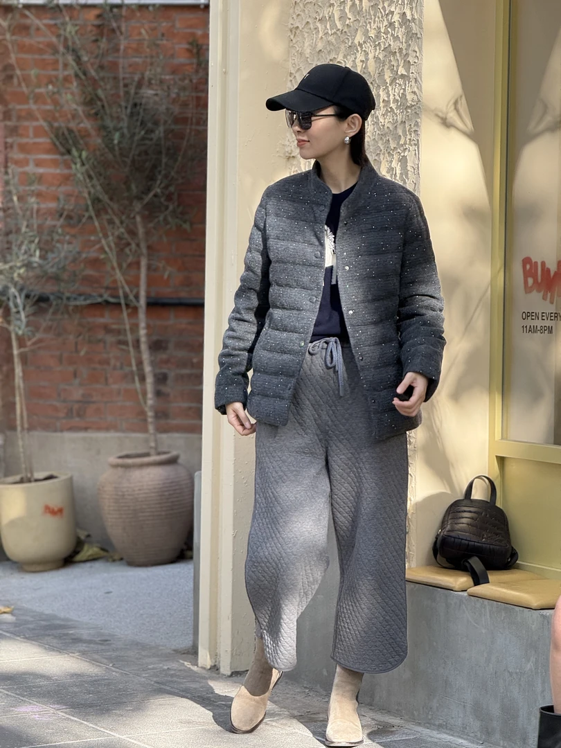 "亮片"定制款保暖羊毛混纺白鹅绒立领羽绒服25AW0239