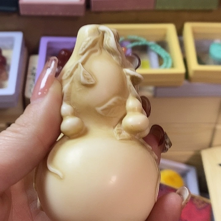 用***勇大叶紫檀（黑酸枝木类）