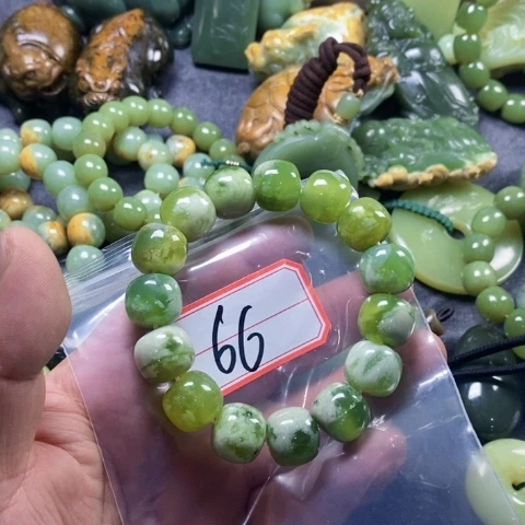 未镶嵌蛇纹石玉手链