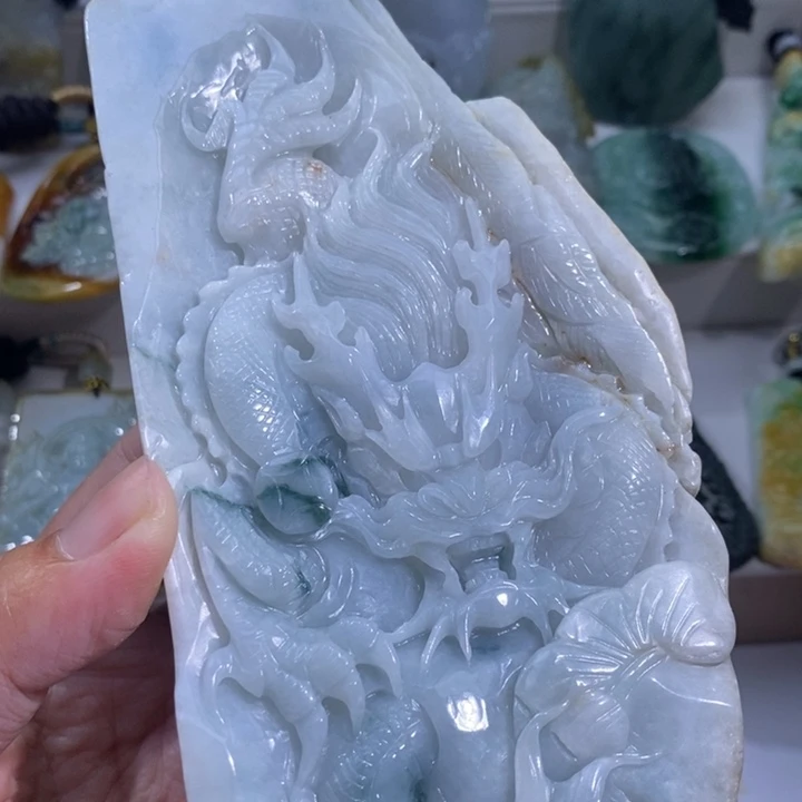 【闪购商品】颈饰未镶嵌翡翠龙牌