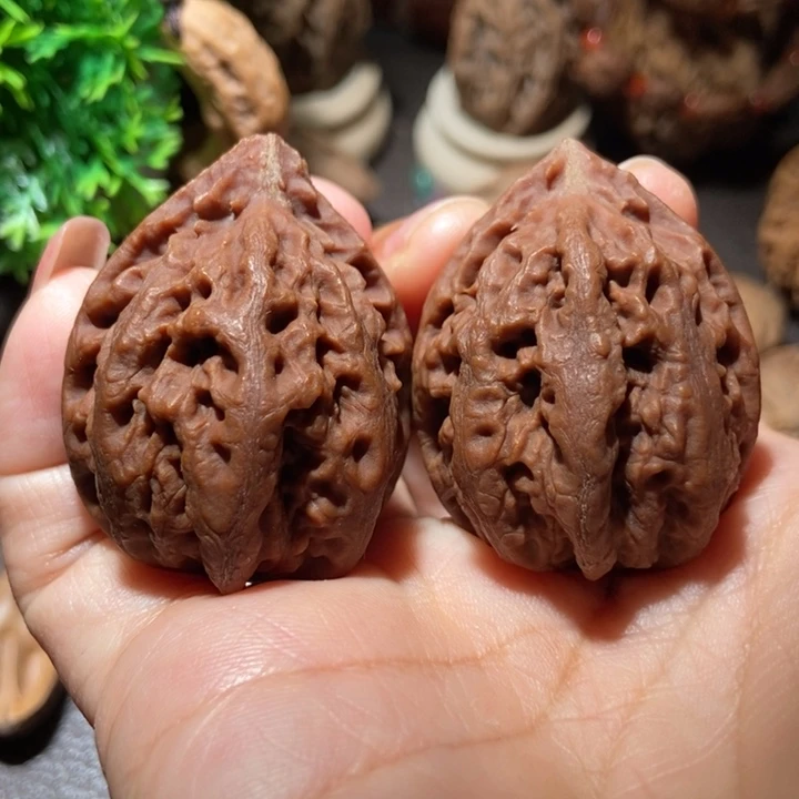 把件文玩核桃东北楸子小雪217