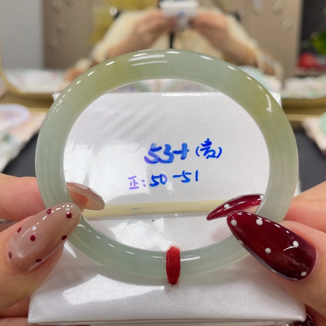 未镶嵌手镯翡翠翡翠