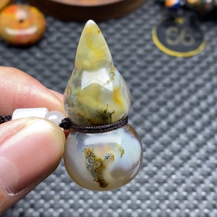 久***伴玛瑙/玉髓未镶嵌1