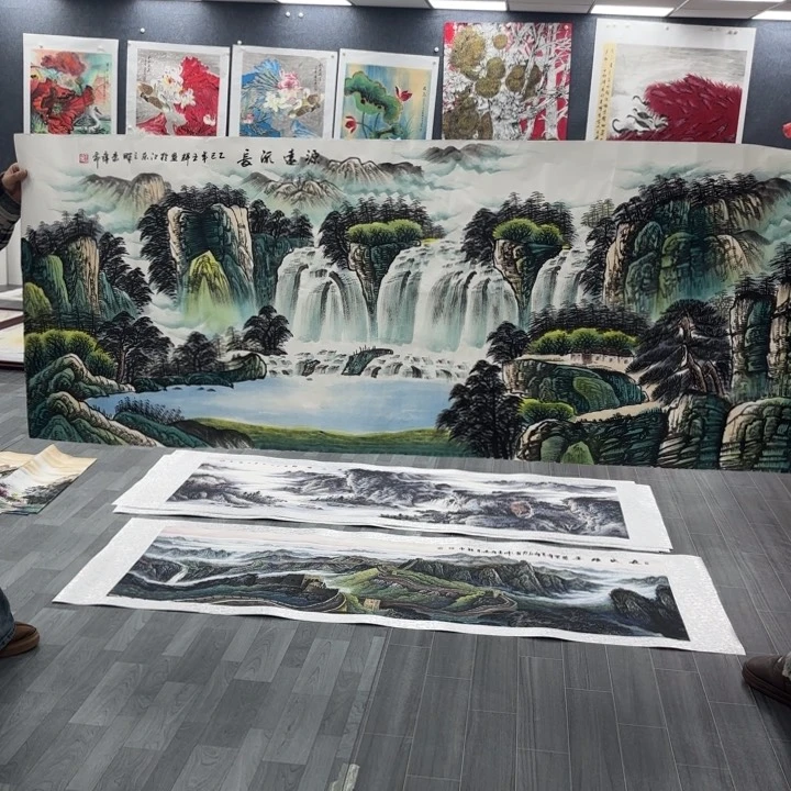 字画等多种形式进行创作