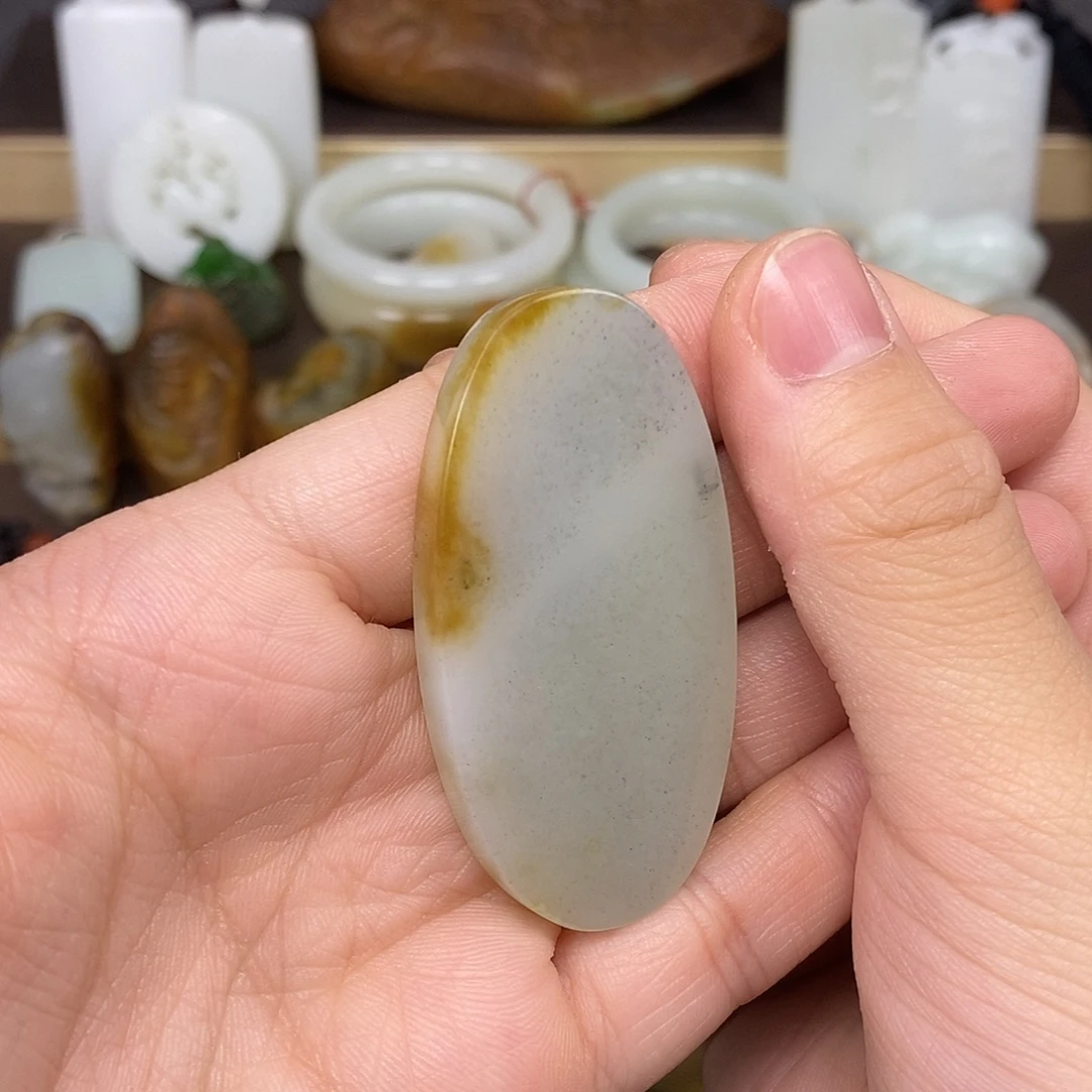 和田玉未镶嵌颈饰21