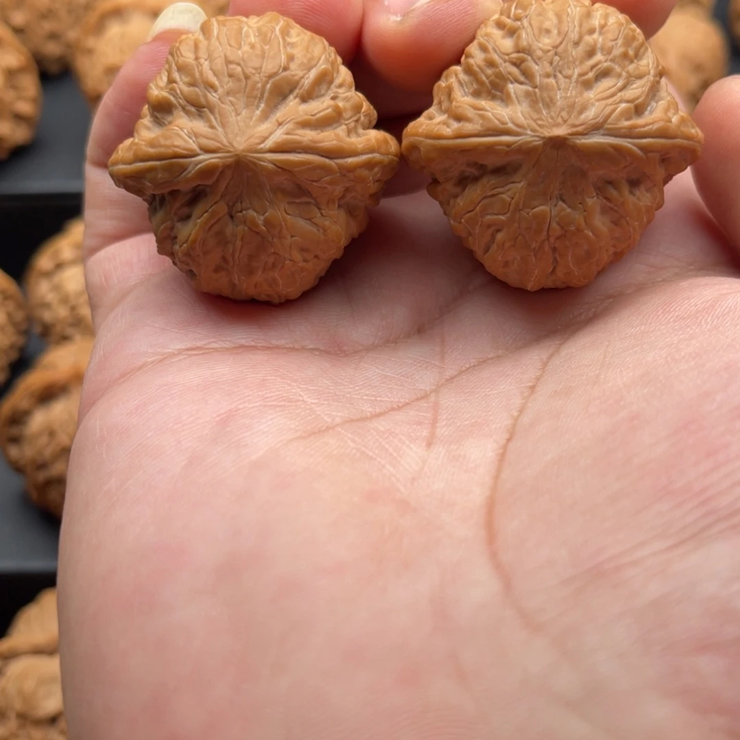 文玩核桃吊坠铁锤37，微修尖，100