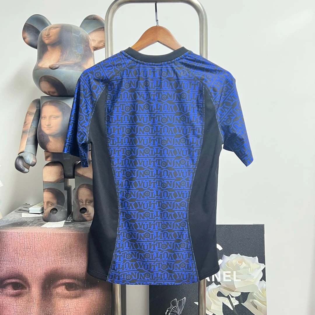 99新 LouisVuitton/路易威登  Lv黑篮满印短袖 XS