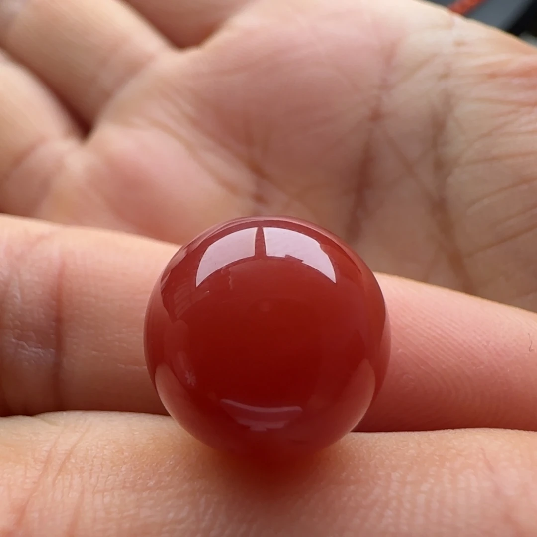 南红玛瑙未镶嵌圆珠13.3皮裂白纹