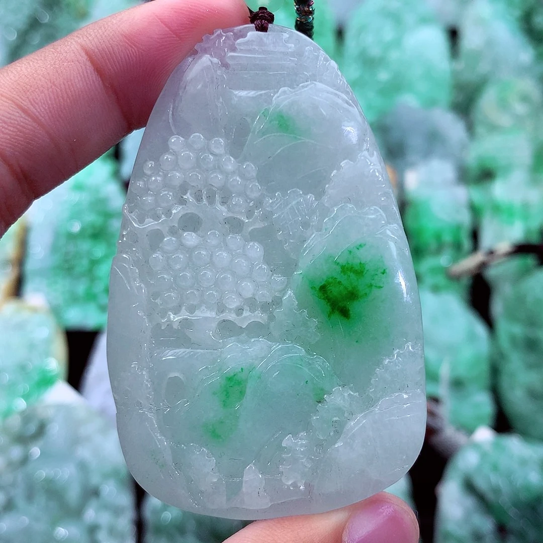 吊坠(不含链)未镶嵌翡翠