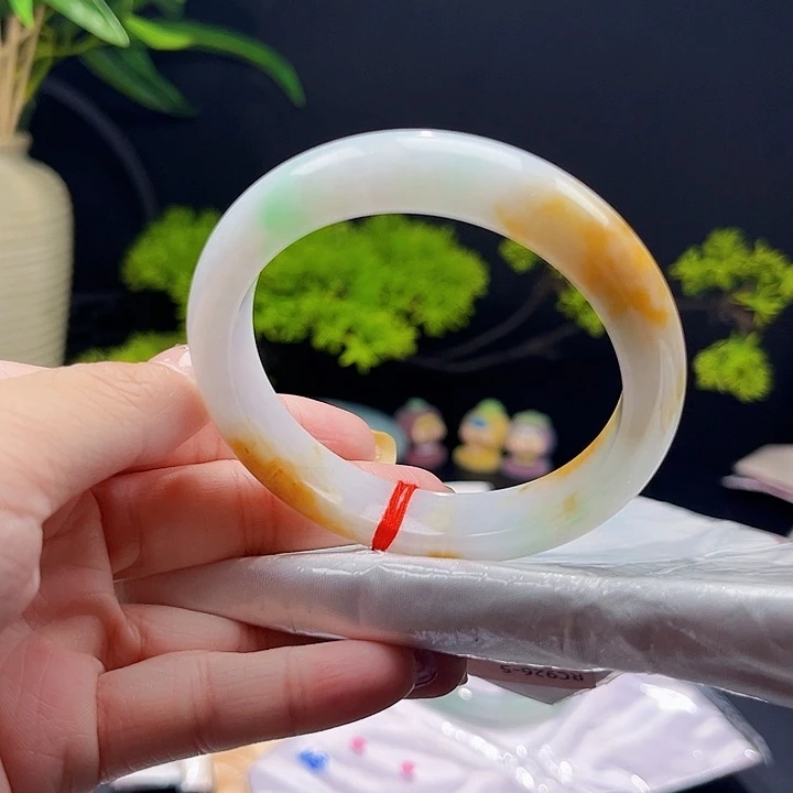 翡翠未镶嵌手镯56.3