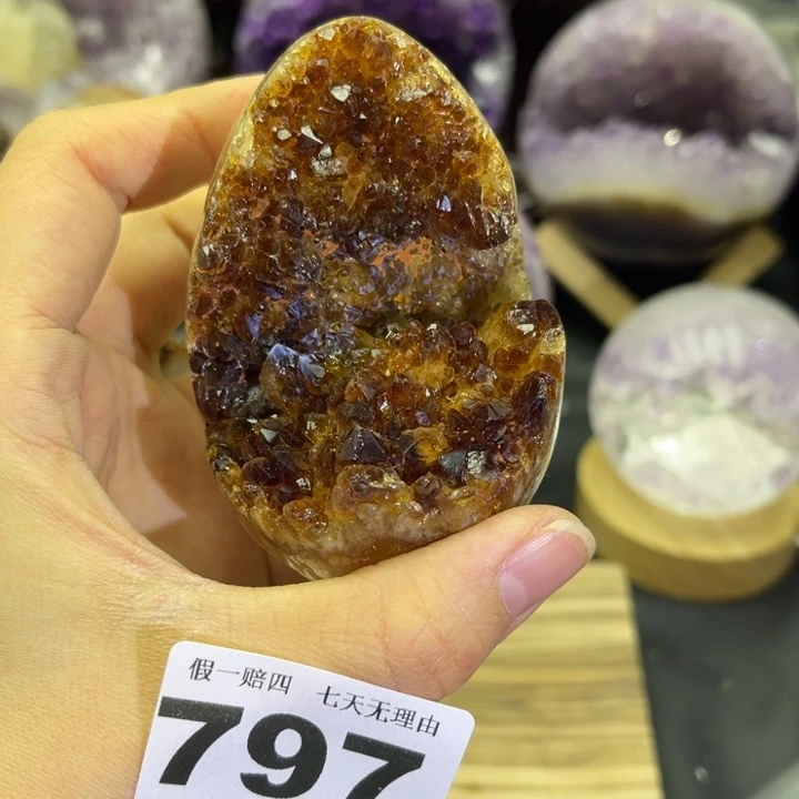 紫晶未镶嵌大型摆件（非配饰）