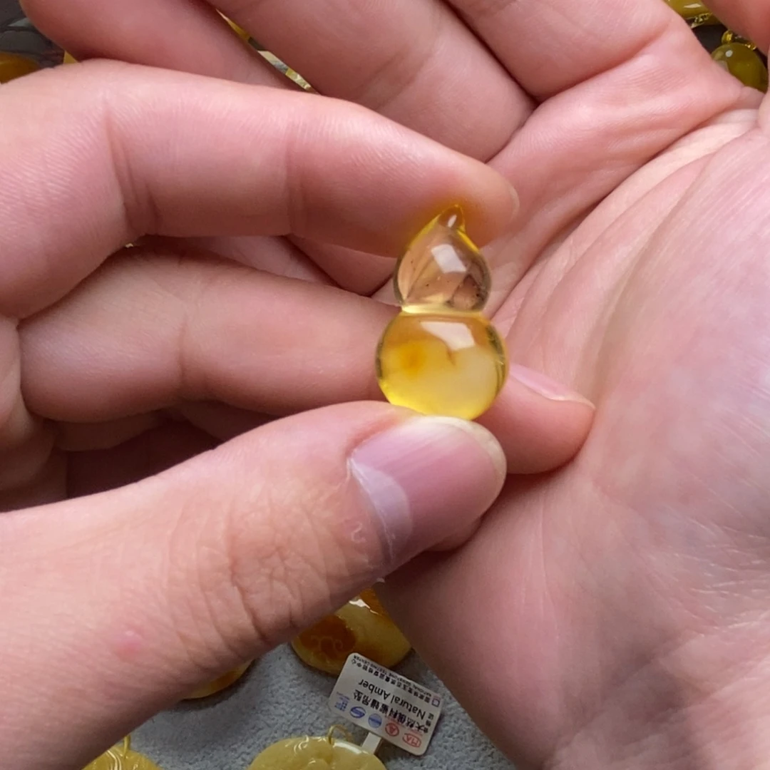 琥珀未镶嵌裸石蜜蜡