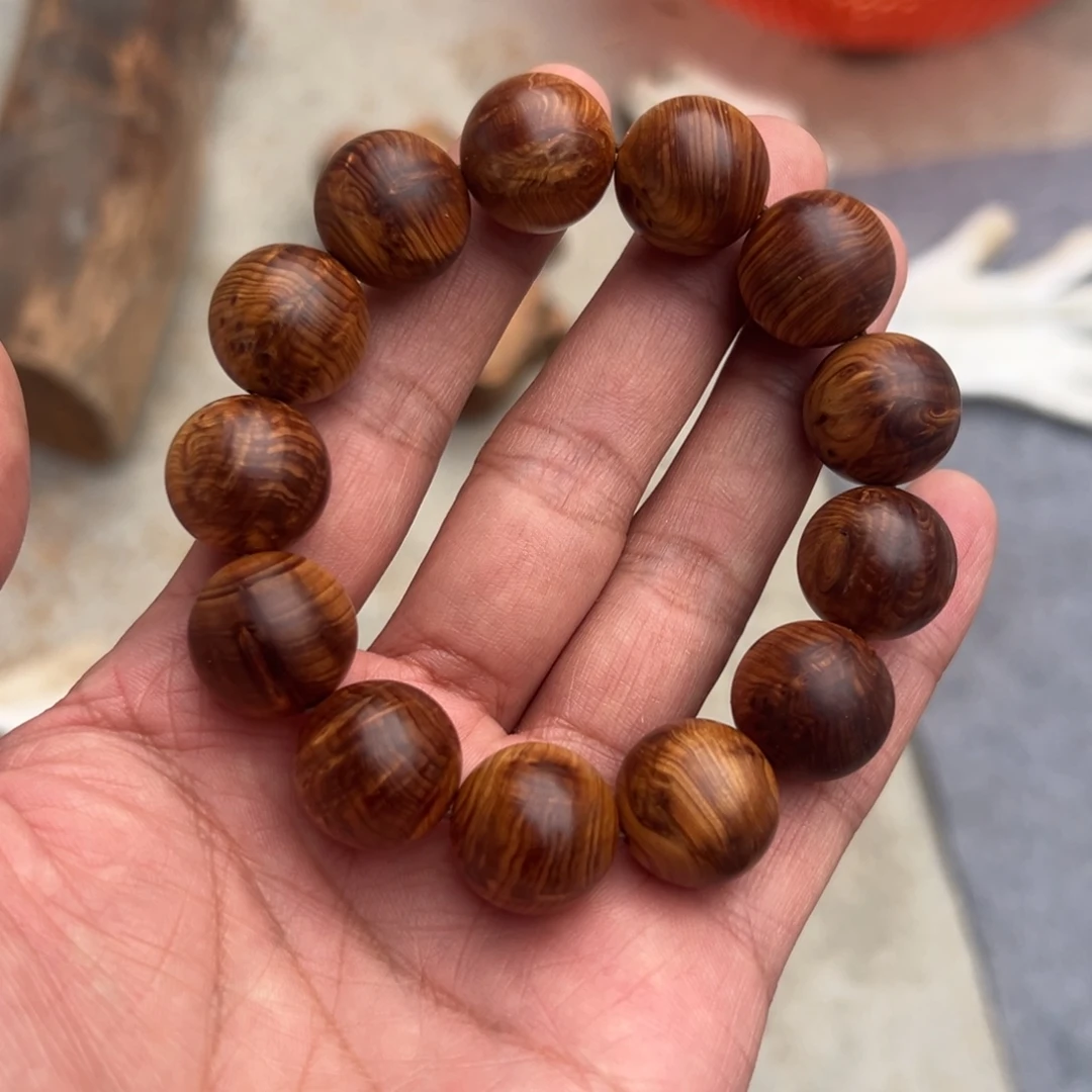 搁***浅柏木（崖柏）太行陈化黑油微瑕1.8