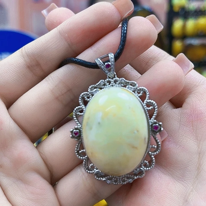 琥珀银S925镶嵌颈饰吊坠