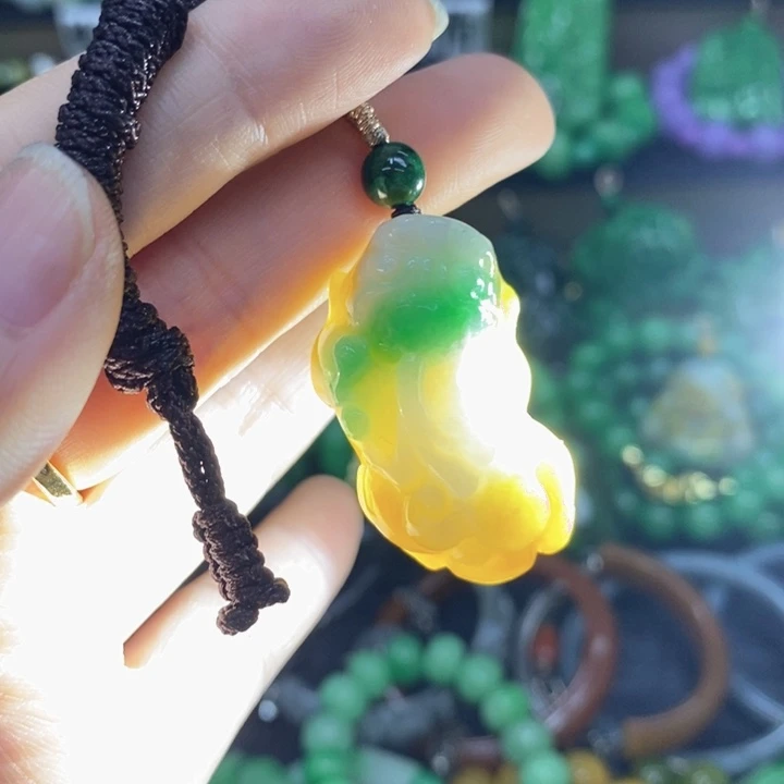 翡翠未镶嵌耳饰项链71