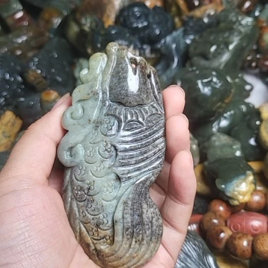 岫岩河磨玉（透闪石质玉）未镶嵌挂件