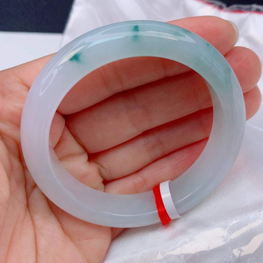 翡翠未镶嵌手镯51圈