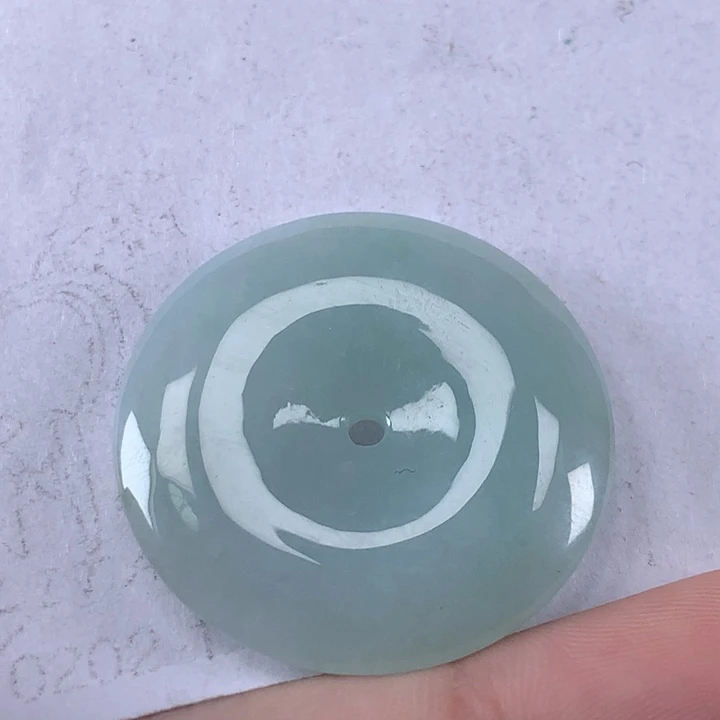 颈饰未镶嵌翡翠平安扣