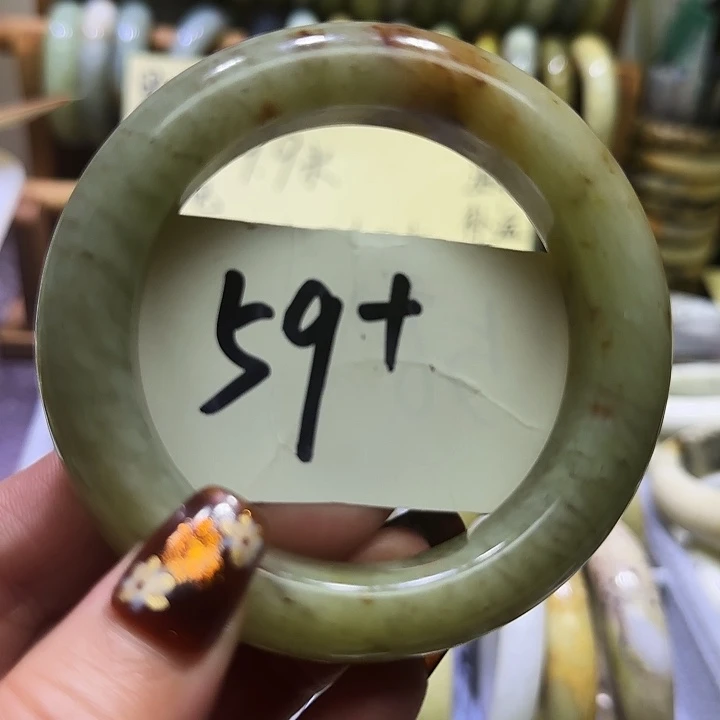 透闪石-蛇纹石玉未镶嵌手镯