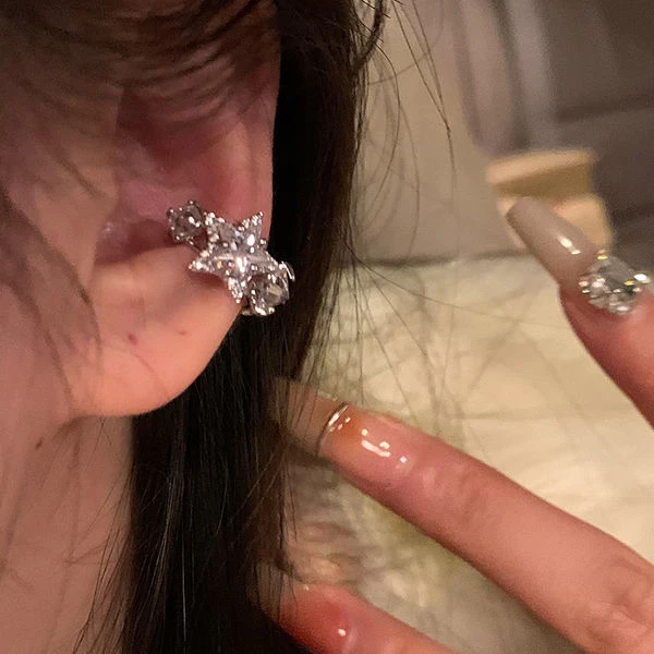 铜合金锆石耳饰 韩系爆款超时精致锆石星星耳骨夹甜酷辣妹风耳